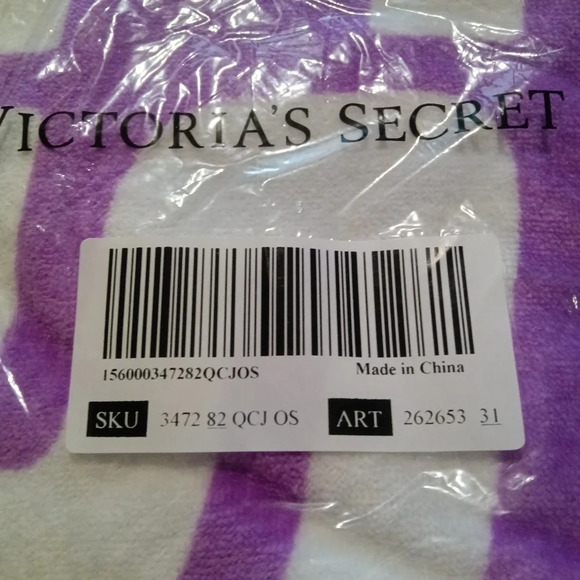 Victoria's Secret PINK Good Vibes Beach Towel Rare - Picture 3 of 4